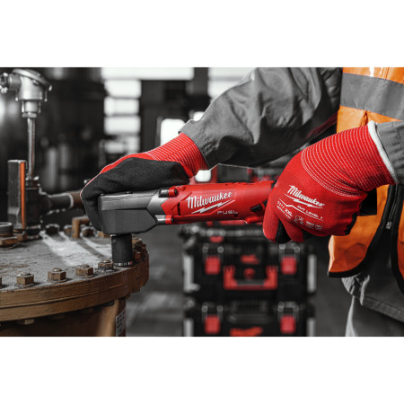 MILWAUKEE M12 FUEL™ ½″ pravoúhlý rázový utahovák s pojistným kroužkem 4933478807
