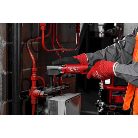 MILWAUKEE M12 FUEL™ ⅜″ pravoúhlý rázový utahovák s pojistným kroužkem 4933478808