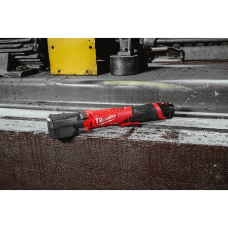 MILWAUKEE M12 FUEL™ ⅜″ pravoúhlý rázový utahovák s pojistným kroužkem 4933478808