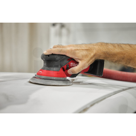 MILWAUKEE M12 FROS5-0 FUEL 150 mm excentrická bruska s oběžným kolem 5 mm 4933493650