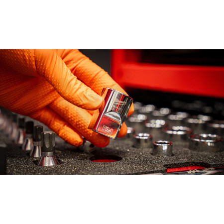 MILWAUKEE Prémiově vybavená skříň TOOLGUARD™ 117 cm 501 ks 4932502079