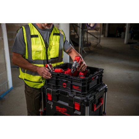 MILWAUKEE PACKOUT™ Nízkoprofilová přepravka 4932499346