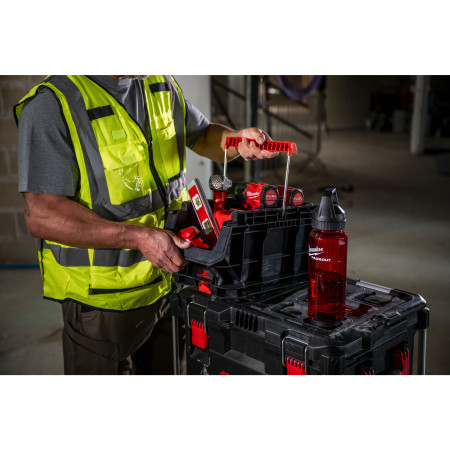 MILWAUKEE PACKOUT™ kompaktní přepravka 4932499347