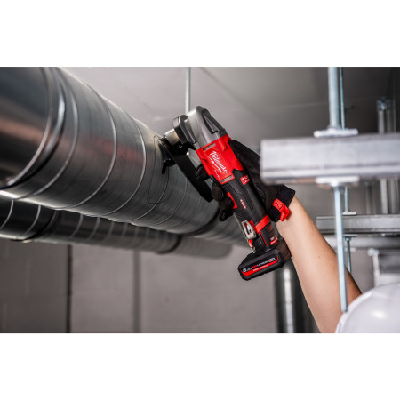 MILWAUKEE M12 FUEL™ prostřihovací nůžky na plech 4933502338