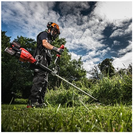 MILWAUKEE M18 F2BCU-0 FUEL křovinořez na dva akumulátory 4933480859