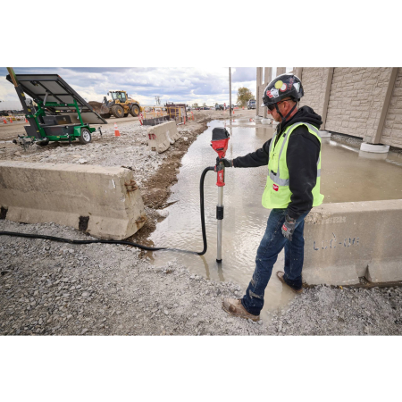 MILWAUKEE M18 BLSWP-0 Aku tyčové vodní čerpadlo Hydropass, přečerpávací vodní pumpa, bez aku, 4933498559