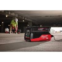 MILWAUKEE MXF FC MX FUEL rychlonabíječka 4933498547