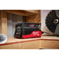 MILWAUKEE MXF FC MX FUEL rychlonabíječka 4933498547