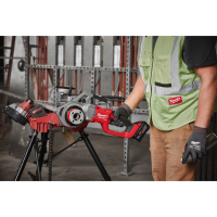 MILWAUKEE M18 FPT114-802C FUEL 1 ¼″ závitořez s technologií ONE-KEY 4933499198