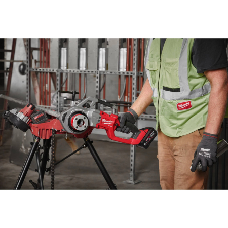 MILWAUKEE M18 FPT114-802CA FUEL 1 ¼″ závitořez s technologií ONE-KEY 4933499199
