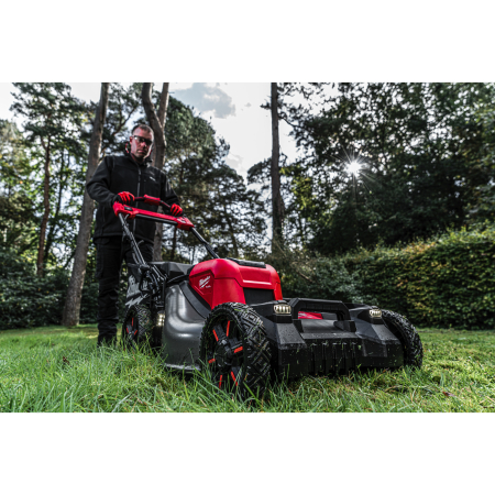 MILWAUKEE M18 F2LM53 4933499213