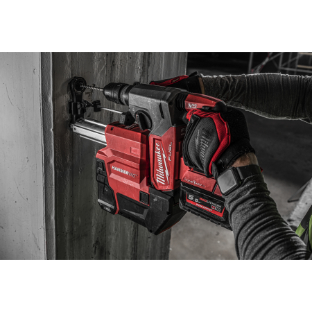 MILWAUKEE M18 FUEL™ ONE-KEY™ 4-režimové kladivo 26 mm SDS-PLUS s maticí FIXTEC™ a odsáváním 4933478506