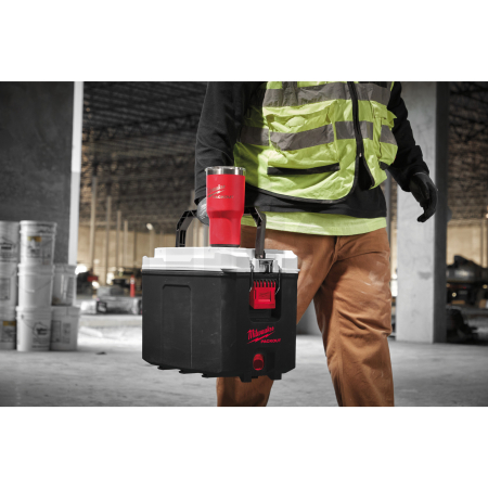 MILWAUKEE Hrnek PACKOUT™ 887 ml 4932479075