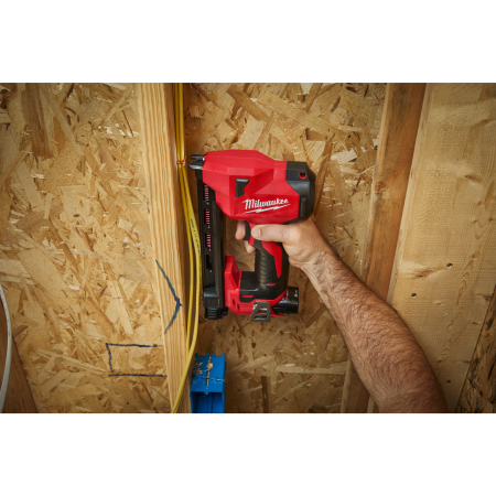 MILWAUKEE M12 BCST M12™ subkompaktní sponkovačka na kabely 4933480488