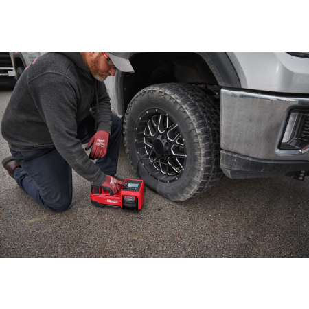 MILWAUKEE M18 BI M18™ kompresor 4933478706