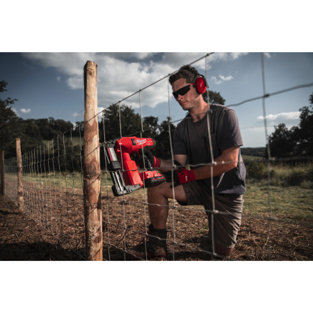 MILWAUKEE M18 FFUS M18 FUEL™ sponkovačka na oplocení 4933479834