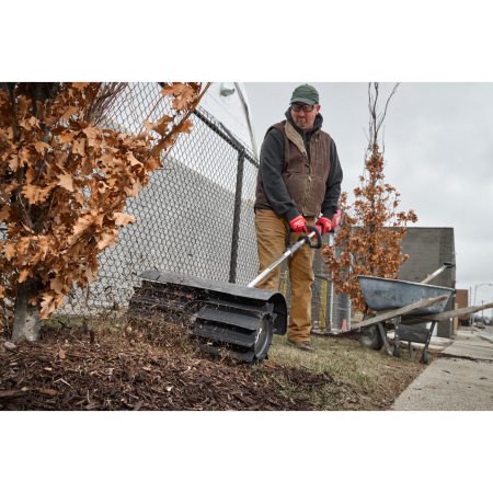 MILWAUKEE M18 FOPH-RBA QUIK-LOK gumový kartáč s krytem 4932479984