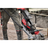 MILWAUKEE MX FUEL™ stahovací vibrační lišta 4933479771