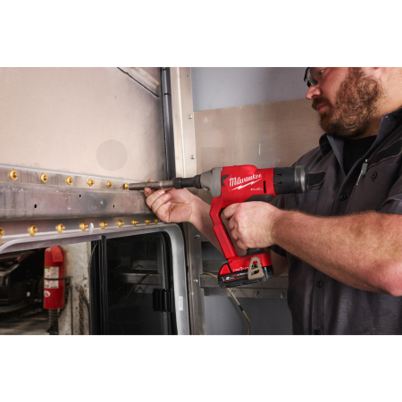 MILWAUKEE M18 ONEFLT-0X FUEL nýtovací kleště Lockbolt s ONE-KEY 4933478637