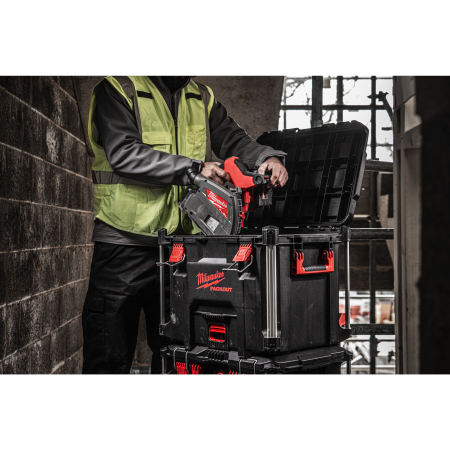 MILWAUKEE M18 FUEL™ 55 mm ponorná pila na dřevo a plast 4933478778