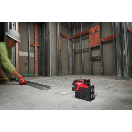 MILWAUKEE M12 CLL4P-301C křížový líniový laser se 4 body 4933479203