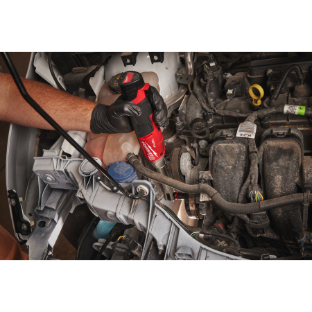 MILWAUKEE M12 FUEL™ ⅜″ vysokorychlostní ráčna s prodlouženou hlavou 4933480791
