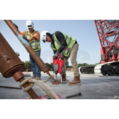 MILWAUKEE M18 FDDEL32 Speciální odsávání prachu pro 32mm SDS-Plus kladivo s D rukojetí M18 FUEL™ s mechanismem AUTOPULSE™ 493349