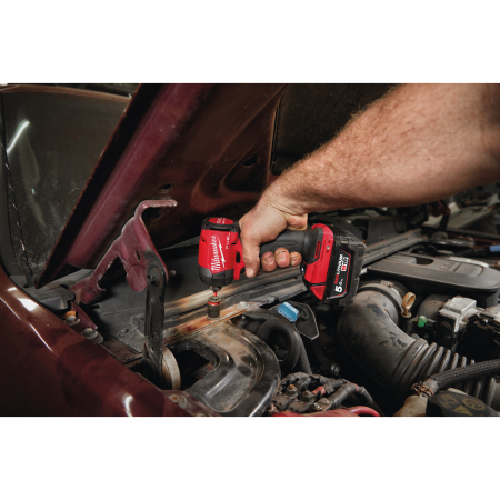 MILWAUKEE M18 FUEL™ ¼″ Hex rázový utahovák 4933479864