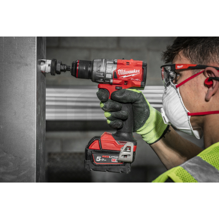 MILWAUKEE M18 FUEL™ příklepová vrtačka 4933479860