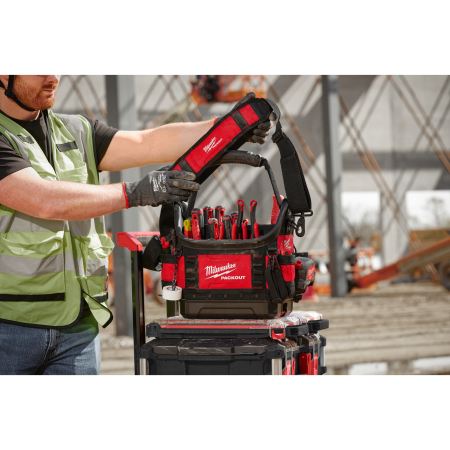 MILWAUKEE PACKOUT 25 cm profesionální brašna na nářadí 4932493622