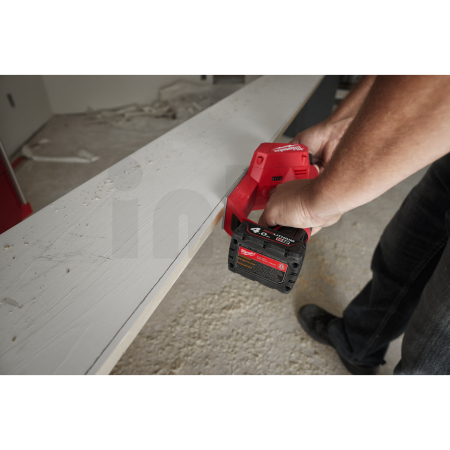 MILWAUKEE M12 BLP-402X bezuhlíkový hoblík 4933492851