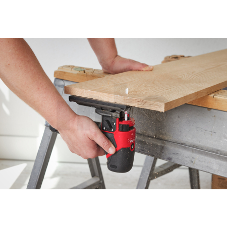 MILWAUKEE M12 FUEL™ přímočará pila 4933493347