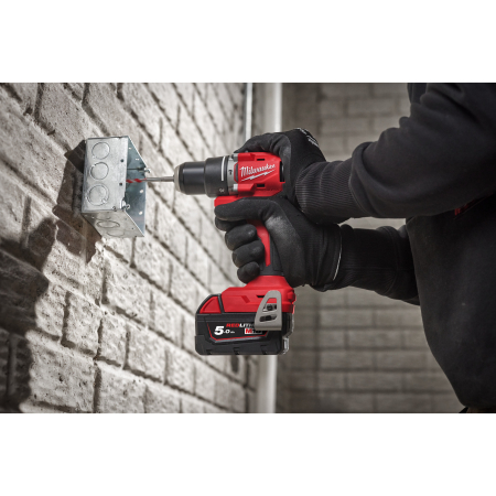 MILWAUKEE M18 BLDDRC-502C kompaktní bezuhlíkový vrtací šroubovák 4933492835