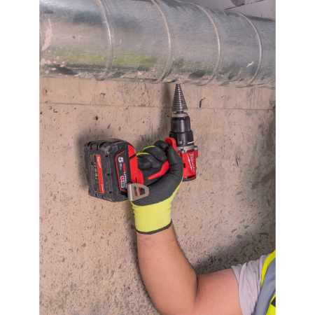 MILWAUKEE M18 BLDDRC-502C kompaktní bezuhlíkový vrtací šroubovák 4933492835