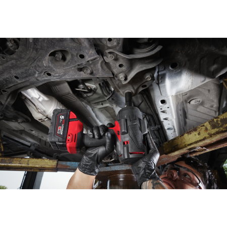 MILWAUKEE M18 FUEL™ ½″ rázový utahovák s vysokým krouticím momentem a pojistným koužkem 4933492782
