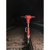MILWAUKEE M18 FHIWF1R-0C FUEL 1″ železniční rázový utahovák s pojistným kroužkem 4933493140